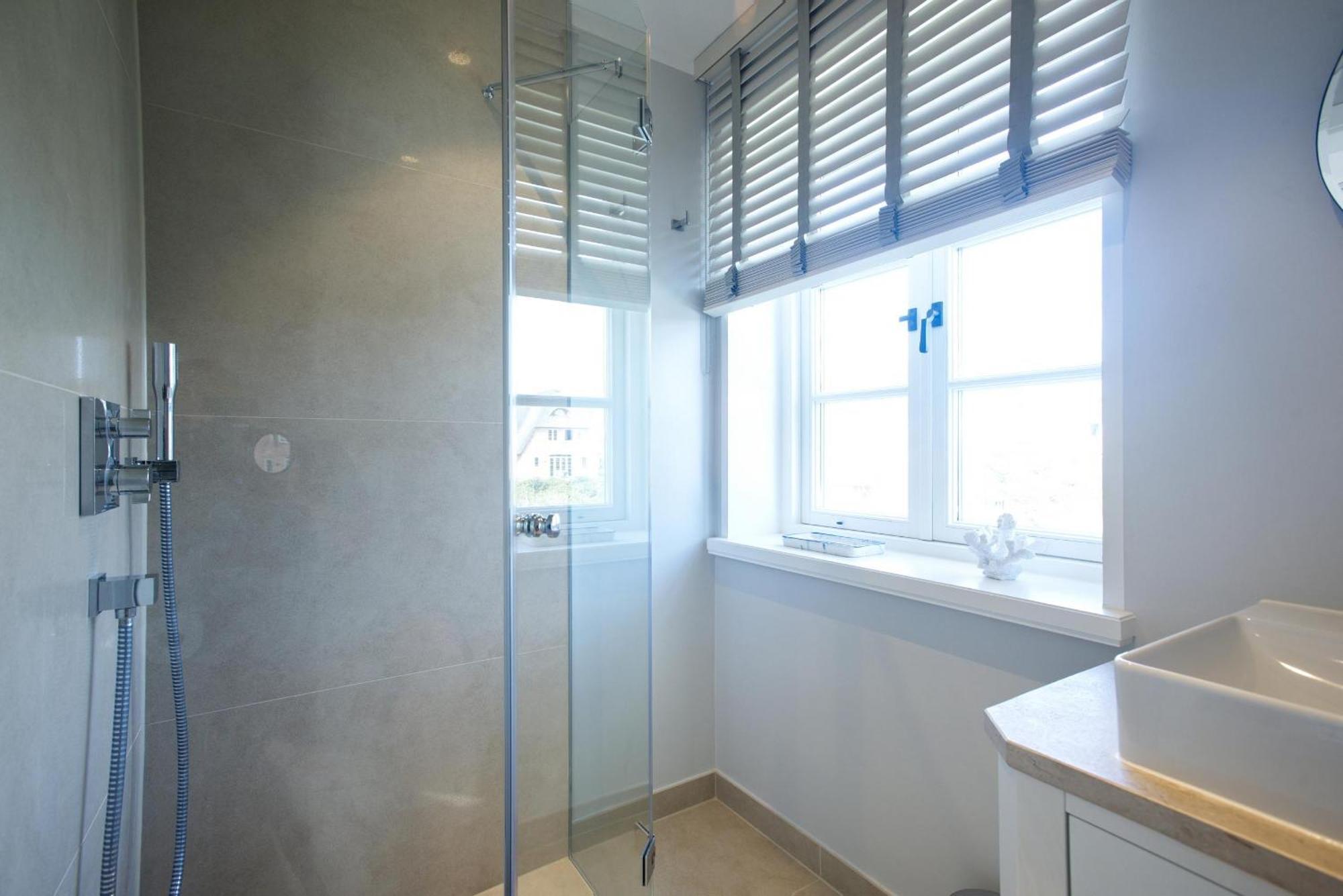 Neu! Ferienhaus Litj Horsa Hoog - Luxus, Lage, Leichtigkeit Mit Wellenrauschen In Wenningstedt Sylt 外观 照片